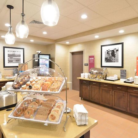 Hampton Inn & Suites Menomonie-Uw Stout Zewnętrze zdjęcie