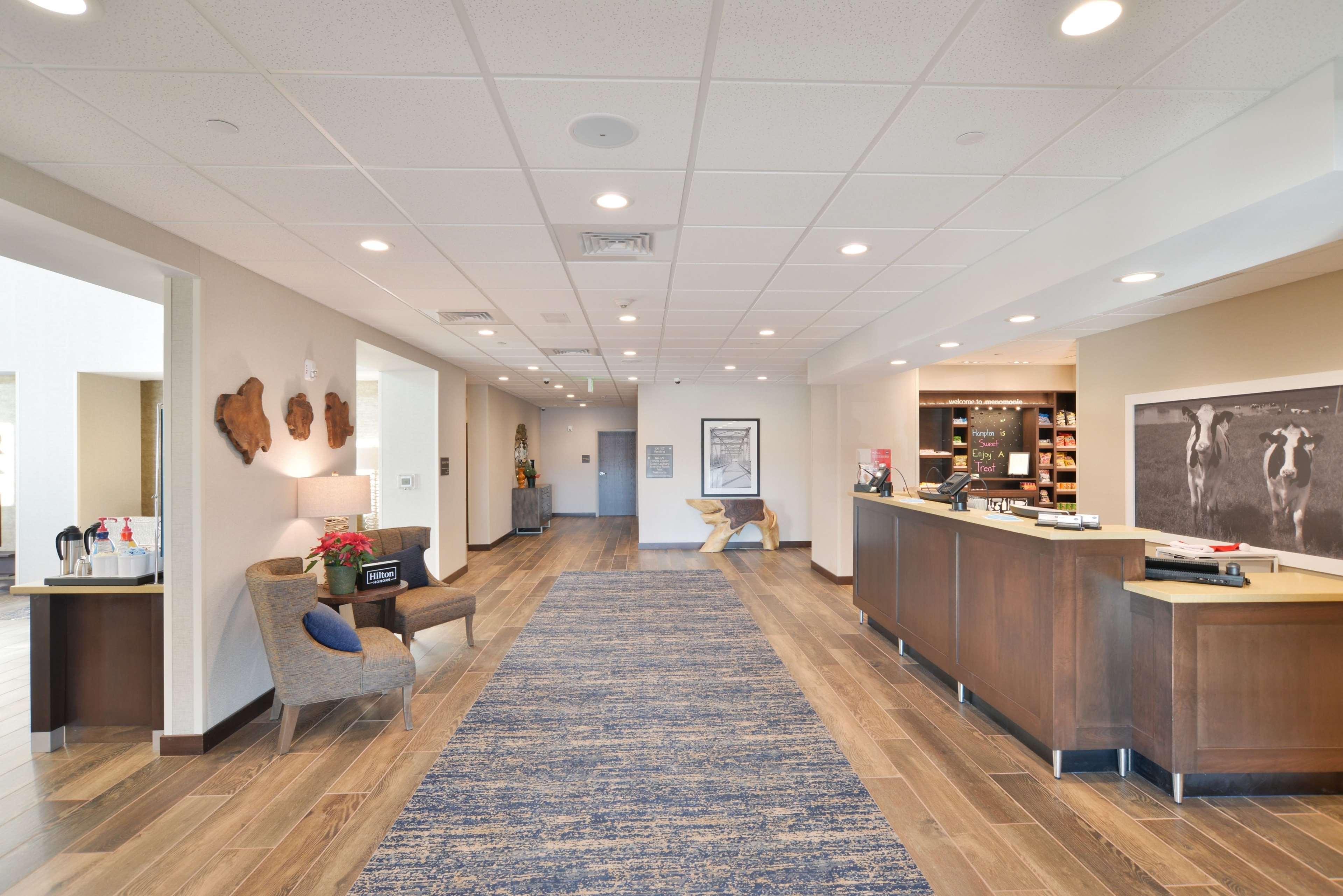 Hampton Inn & Suites Menomonie-Uw Stout Zewnętrze zdjęcie