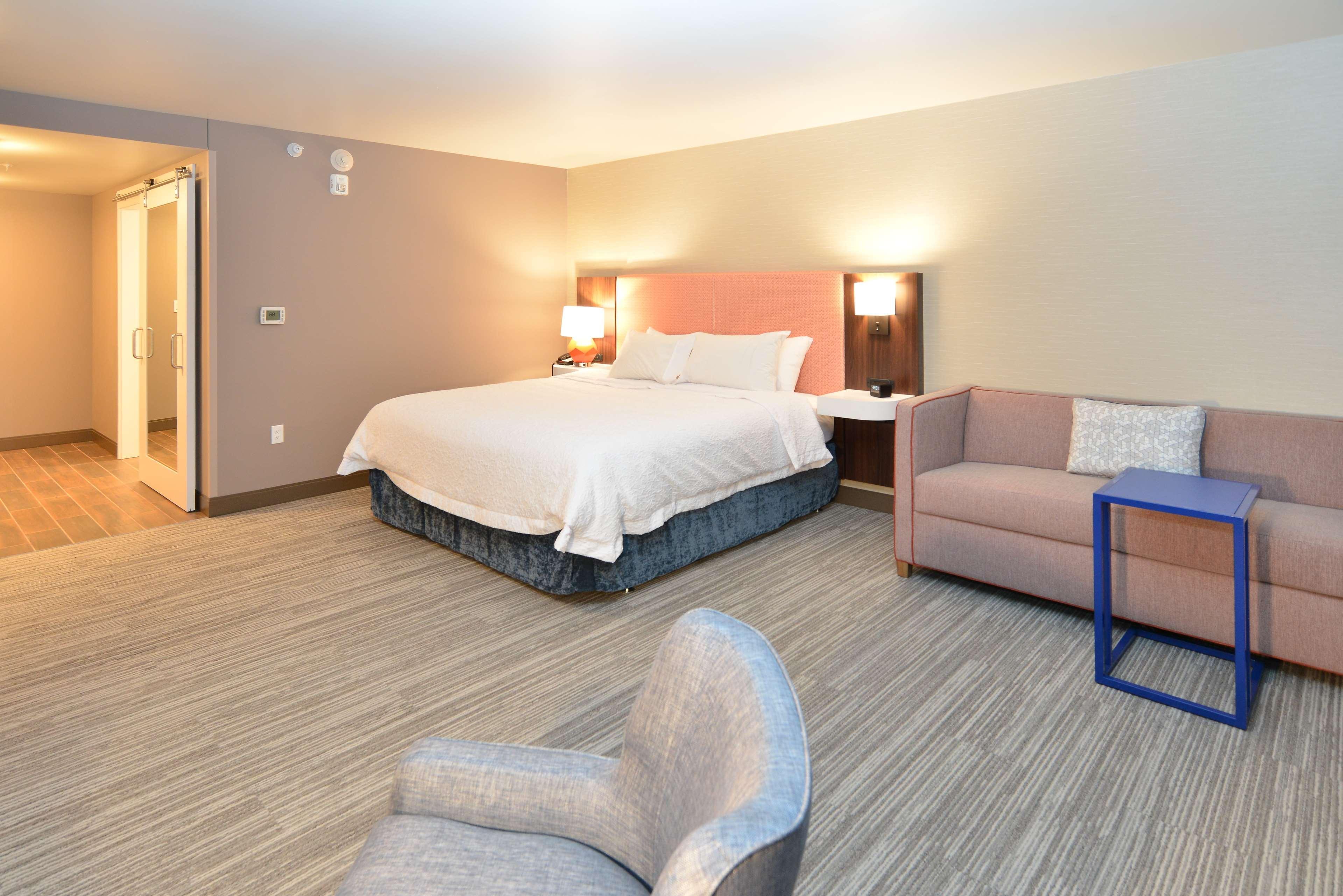 Hampton Inn & Suites Menomonie-Uw Stout Zewnętrze zdjęcie