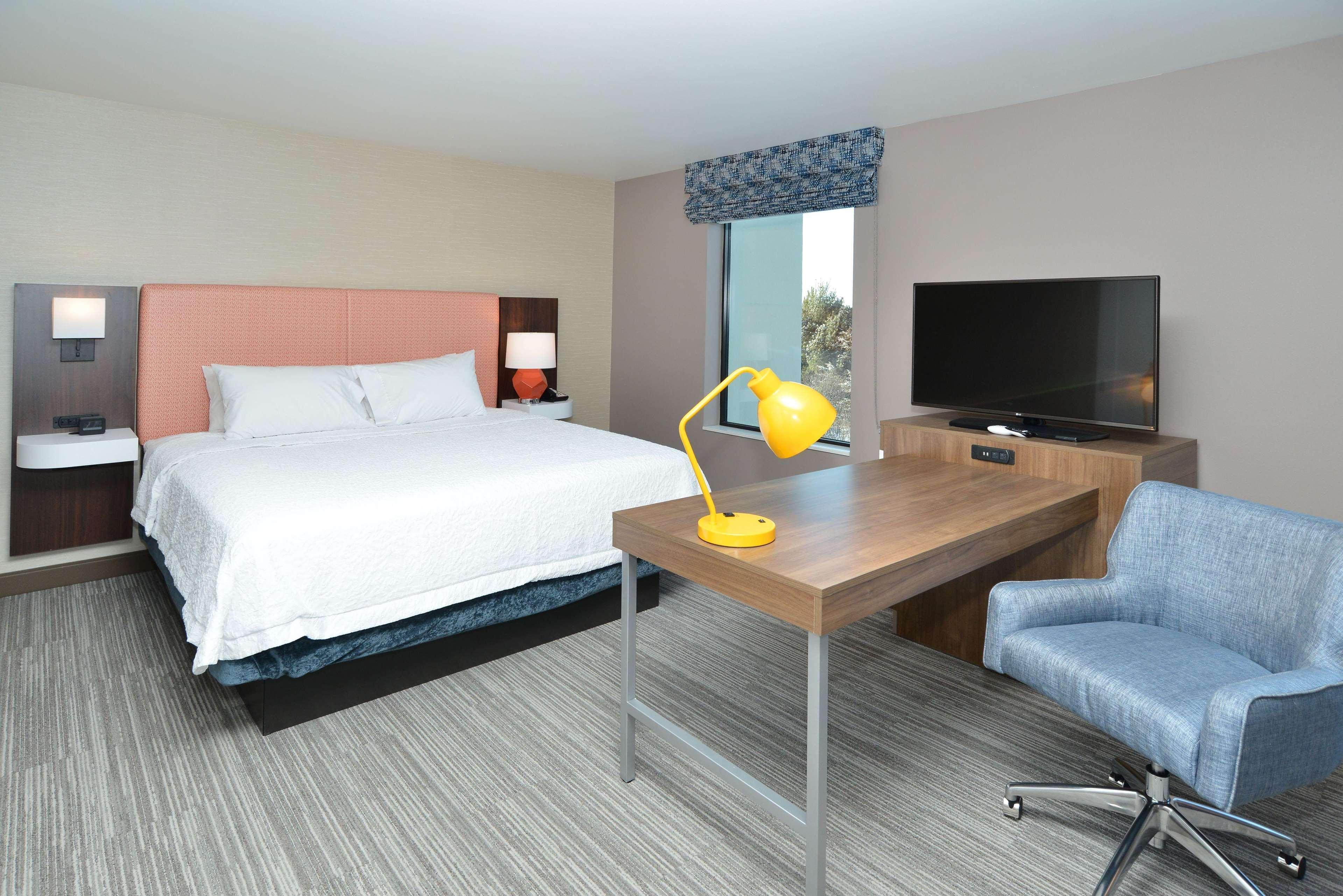 Hampton Inn & Suites Menomonie-Uw Stout Zewnętrze zdjęcie