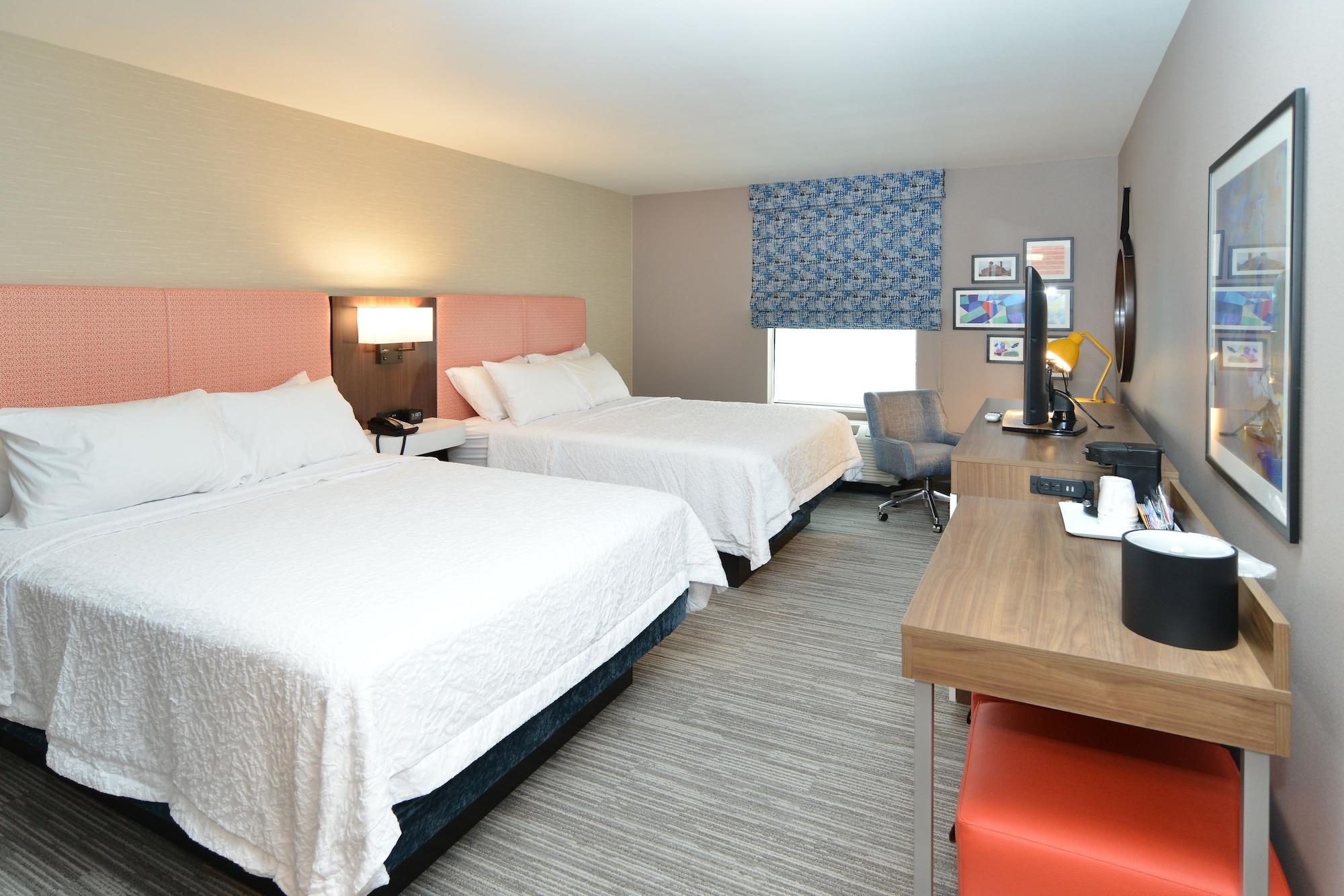 Hampton Inn & Suites Menomonie-Uw Stout Zewnętrze zdjęcie