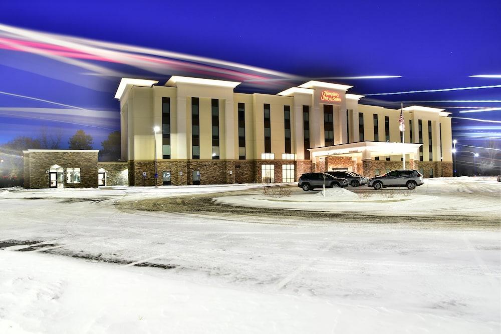 Hampton Inn & Suites Menomonie-Uw Stout Zewnętrze zdjęcie