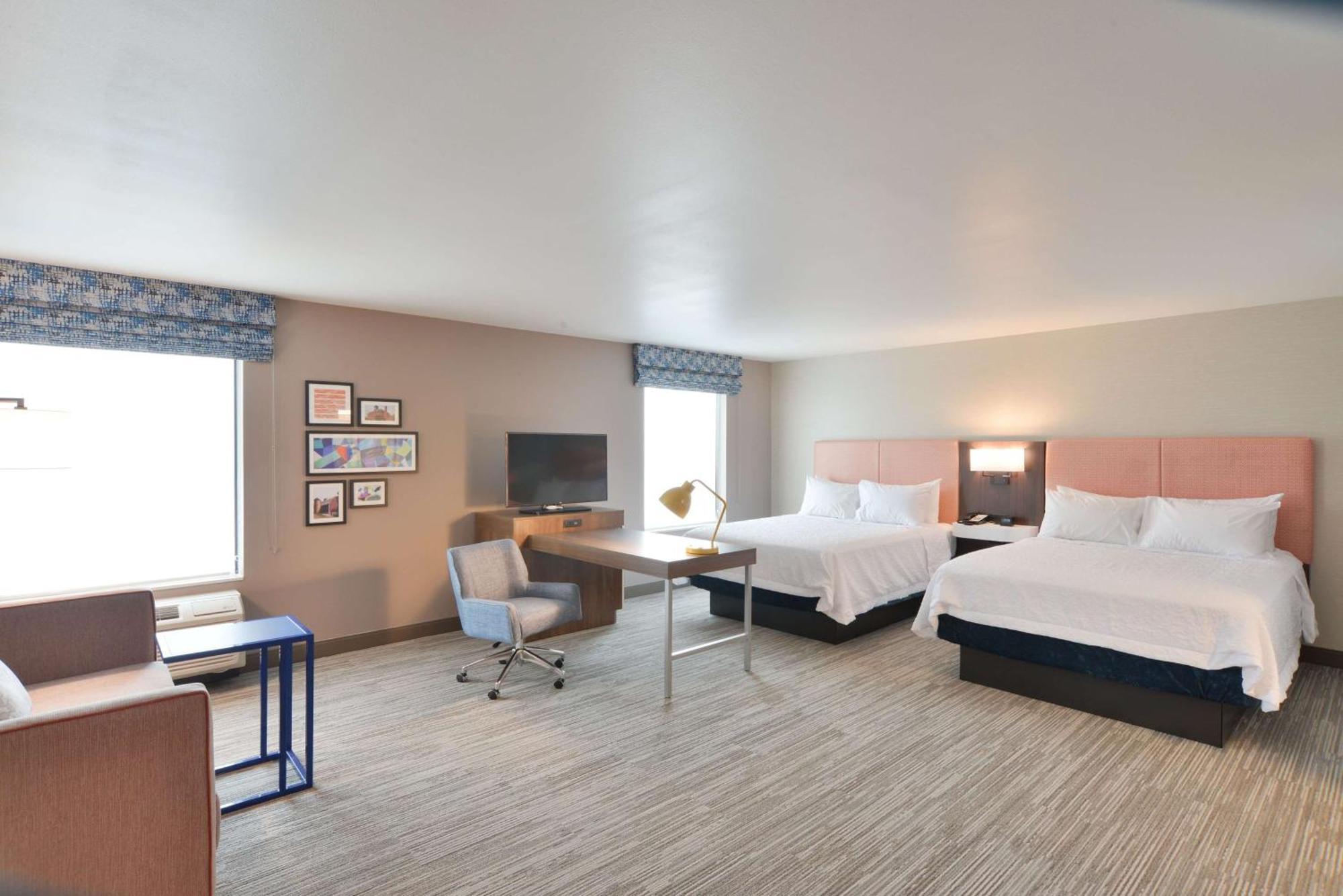 Hampton Inn & Suites Menomonie-Uw Stout Zewnętrze zdjęcie