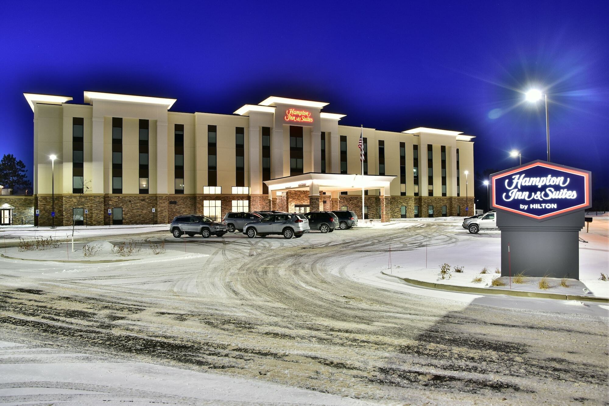 Hampton Inn & Suites Menomonie-Uw Stout Zewnętrze zdjęcie